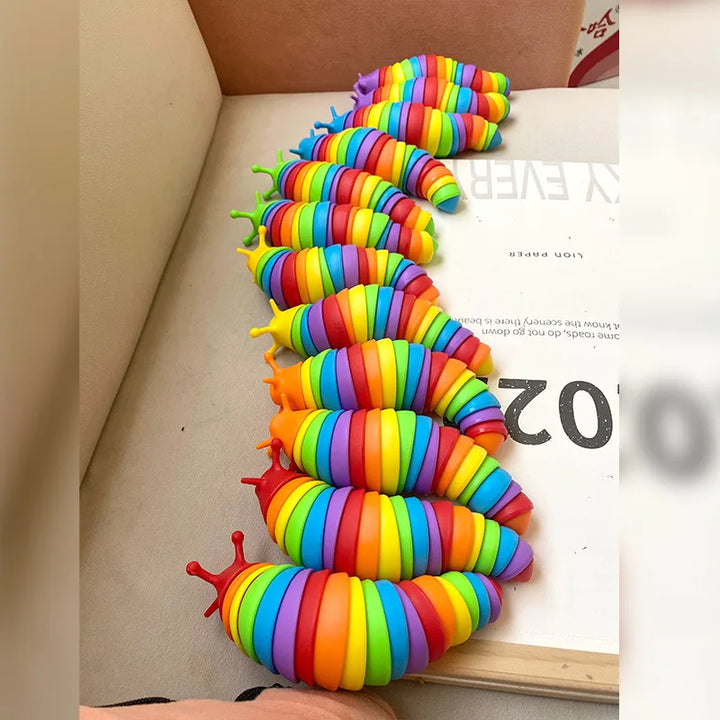 Funny Fidget Slugs Articulated Sensory Slug Toy Realistic Worm Caterpillar Fidget Toys for Kids Adults ADHD Autism Stress Relief